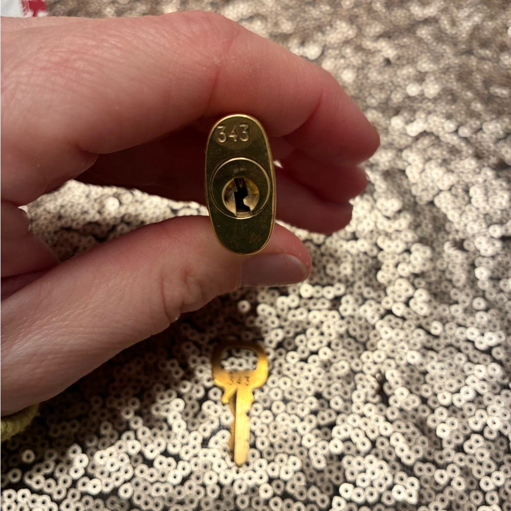 Louis Vuitton Brass Gold-Tone LV Padlock with Key Purse Charm No. 343 - Picture 3 of 3